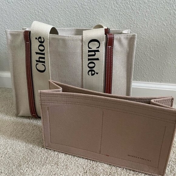 Chloe Small Woody Logo Strap Linen Tote - Picture 1 of 5